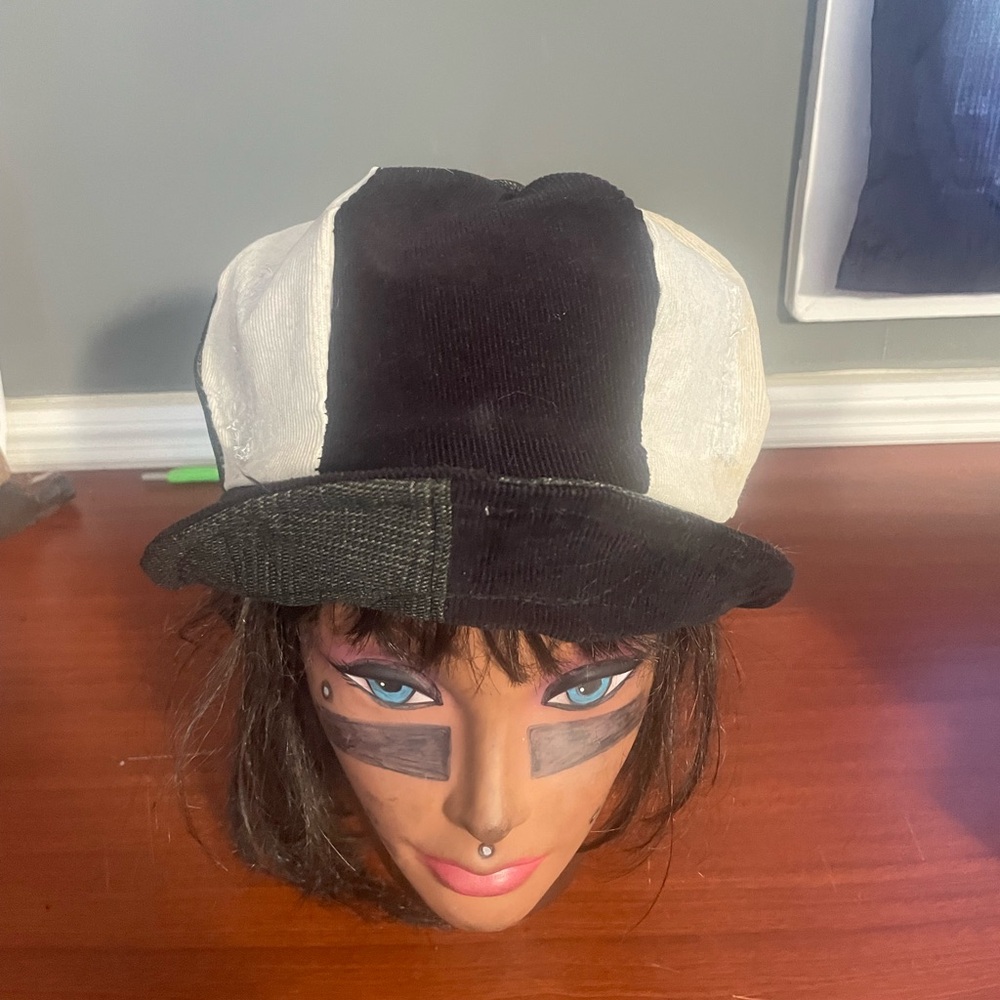 Custom made hat - Picture 2 of 6